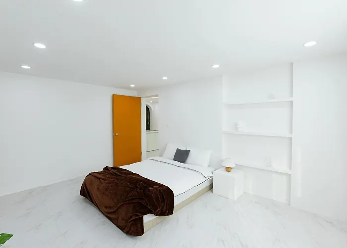 170sqm 3r 2b Jamsil Gangnam Elevator Villa *
